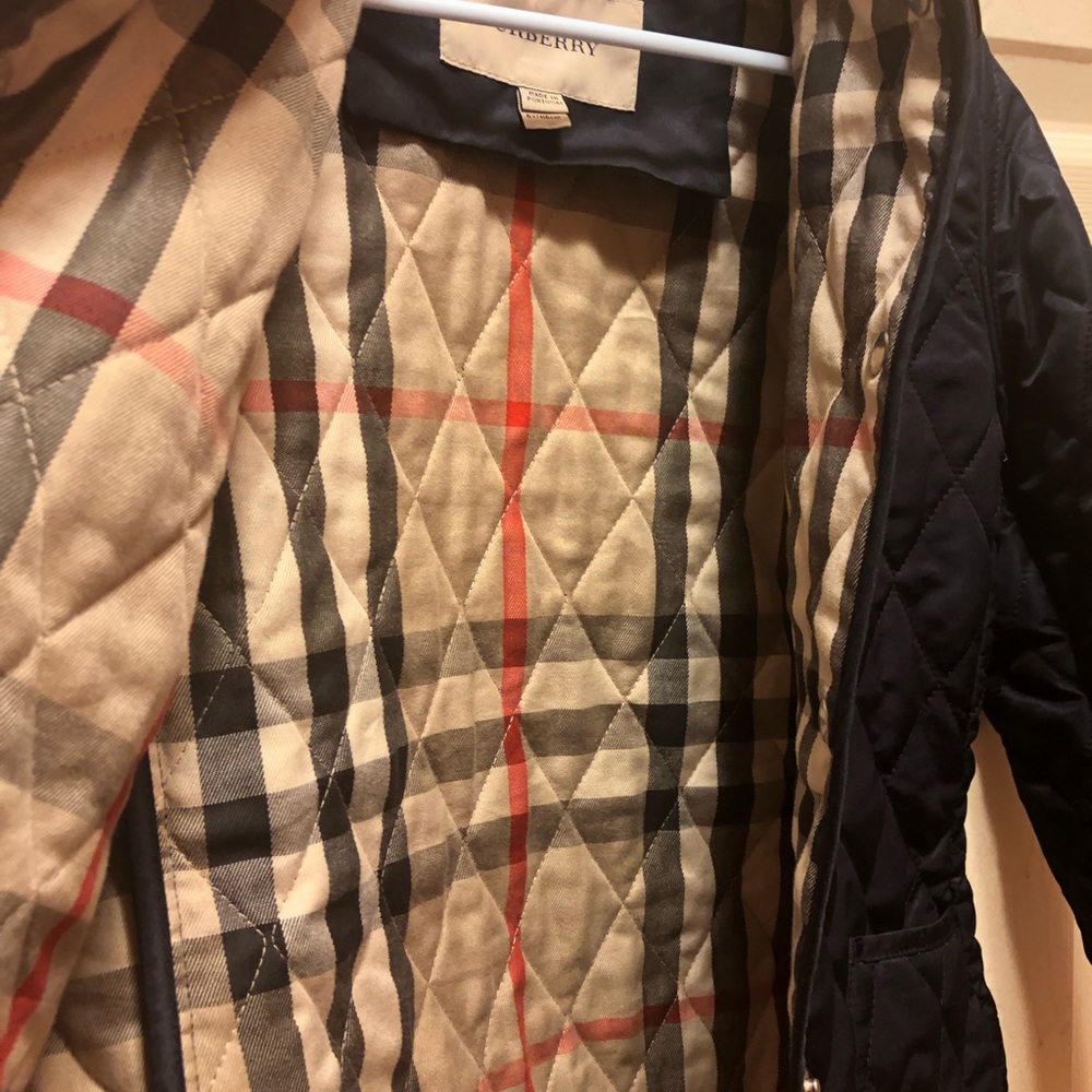 Burberry Jacket for kids. Mint condition no smoking